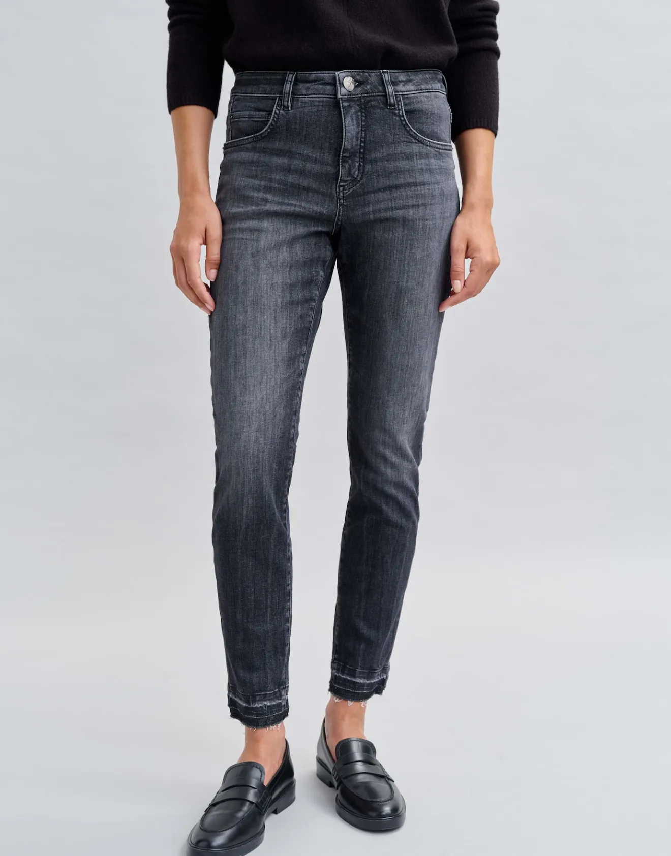 Best Sale Slim Jeans EVITA URBAN Mid Rise mit hohem Stretch-Anteil Jeans
